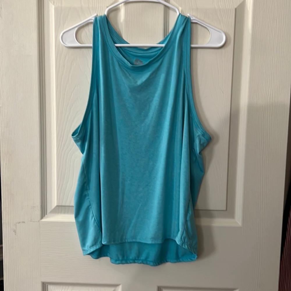 Workout shirts